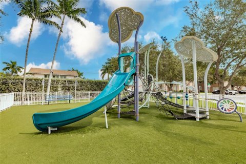 Touwnhouse à vendre à Homestead, Floride: 3 chambres, 120.96 m2 № 1965347 - photo 17