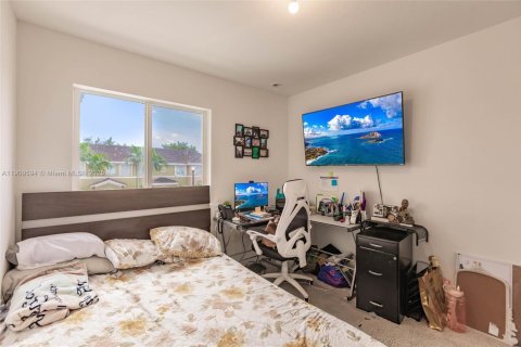 Touwnhouse à vendre à Homestead, Floride: 3 chambres, 120.96 m2 № 1965347 - photo 12