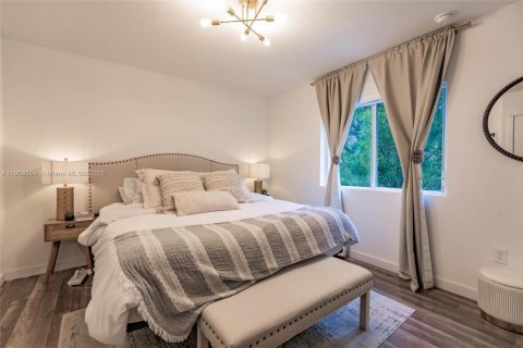 Touwnhouse à vendre à Homestead, Floride: 3 chambres, 120.96 m2 № 1965347 - photo 9