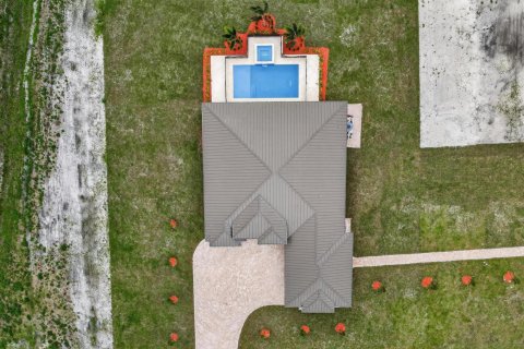 Купить виллу или дом в Локсахатчи-Гроувс, Флорида 3 комнаты, 250.28м2, № 2085226 - фото 5
