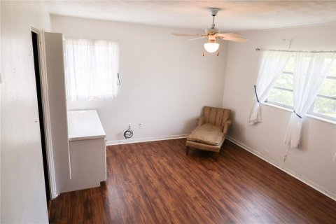 House in Winter Haven, Florida 3 bedrooms, 133.13 sq.m. № 1824965 - photo 17