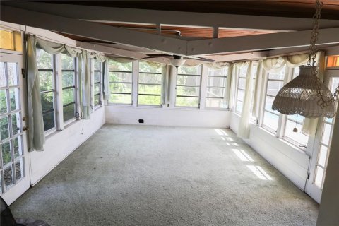 House in Winter Haven, Florida 3 bedrooms, 133.13 sq.m. № 1824965 - photo 25