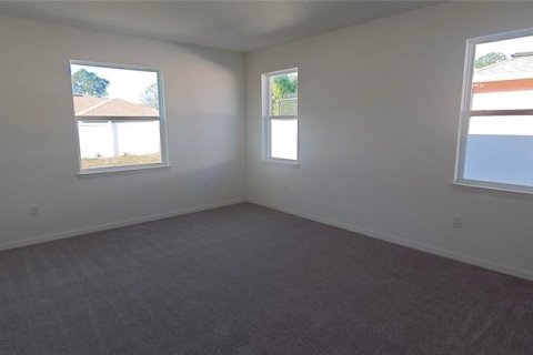 House in Palm Coast, Florida 3 bedrooms, 231.05 sq.m. № 2114697 - photo 6