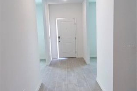 House in Palm Coast, Florida 3 bedrooms, 231.05 sq.m. № 2114697 - photo 10