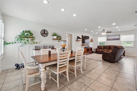 Casa en venta en Mascotte, Florida, 3 dormitorios, 148.64 m2 № 1746433 - foto 6