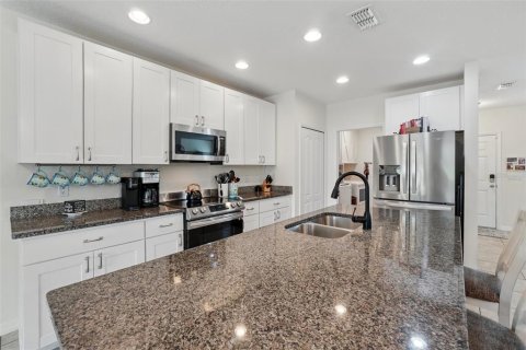 Casa en venta en Mascotte, Florida, 3 dormitorios, 148.64 m2 № 1746433 - foto 18