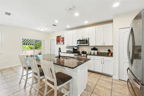 Casa en venta en Mascotte, Florida, 3 dormitorios, 148.64 m2 № 1746433 - foto 16
