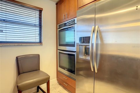 Снять в аренду кондоминиум в Редингтон-Шорс, Флорида 5 комнат, 95.22м2, № 1640420 - фото 22