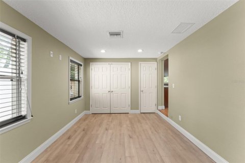 Casa en venta en Apopka, Florida, 2 dormitorios, 105.63 m2 № 1767899 - foto 11