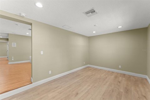 Casa en venta en Apopka, Florida, 2 dormitorios, 105.63 m2 № 1767899 - foto 12