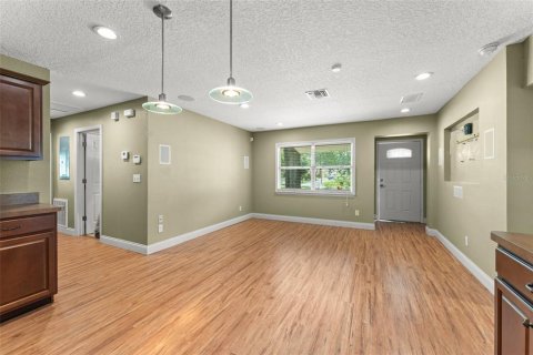Casa en venta en Apopka, Florida, 2 dormitorios, 105.63 m2 № 1767899 - foto 4