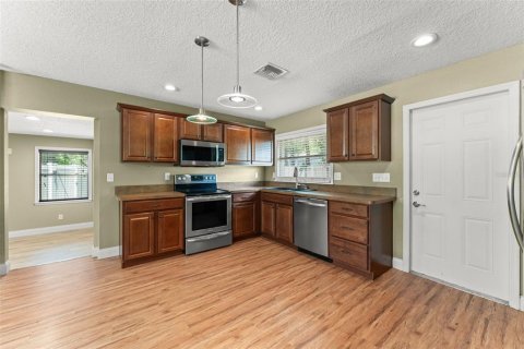 Casa en venta en Apopka, Florida, 2 dormitorios, 105.63 m2 № 1767899 - foto 7