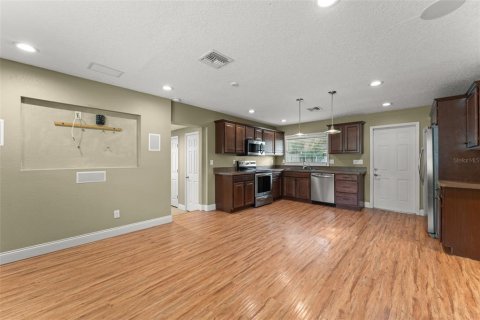 Casa en venta en Apopka, Florida, 2 dormitorios, 105.63 m2 № 1767899 - foto 16