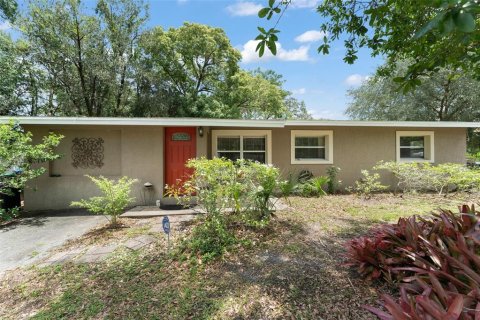 Casa en venta en Apopka, Florida, 2 dormitorios, 105.63 m2 № 1767899 - foto 1