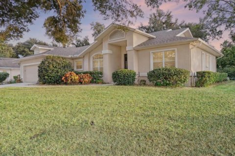 Casa en Clermont, Florida 3 dormitorios, 258.08 m2 № 2105880