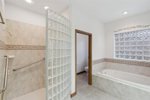 Villa ou maison à vendre à Clermont, Floride: 3 chambres, 258.08 m2 № 2105880 - photo 19