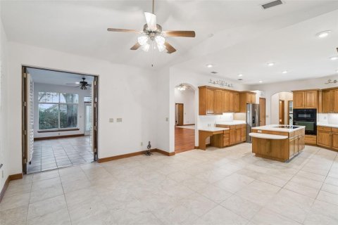 Villa ou maison à vendre à Clermont, Floride: 3 chambres, 258.08 m2 № 2105880 - photo 12