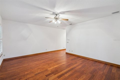 Villa ou maison à vendre à Clermont, Floride: 3 chambres, 258.08 m2 № 2105880 - photo 16
