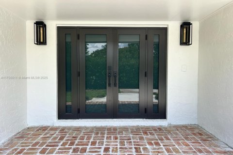 Casa en venta en Plantation, Florida, 3 dormitorios, 226.87 m2 № 1704046 - foto 3