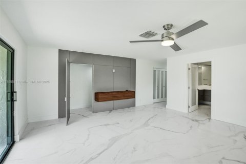 Casa en venta en Plantation, Florida, 3 dormitorios, 226.87 m2 № 1704046 - foto 22