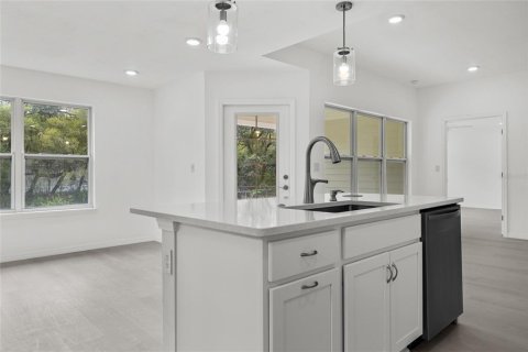 House in Hawthorne, Florida 3 bedrooms, 134.06 sq.m. № 1608522 - photo 10