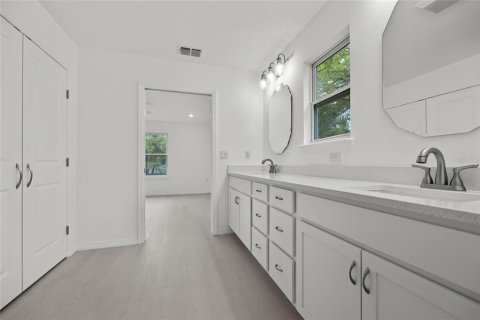House in Hawthorne, Florida 3 bedrooms, 134.06 sq.m. № 1608522 - photo 15