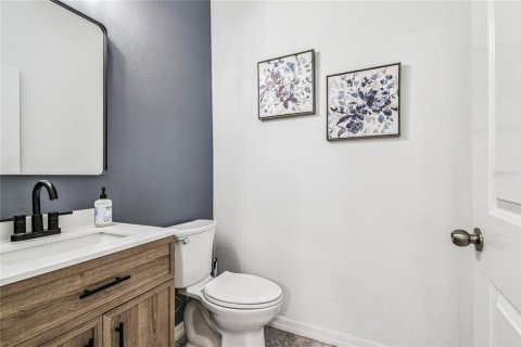 Casa en venta en Land O' Lakes, Florida, 4 dormitorios, 257.8 m2 № 1909859 - foto 9