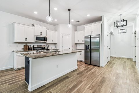 Casa en venta en Land O' Lakes, Florida, 4 dormitorios, 257.8 m2 № 1909859 - foto 16