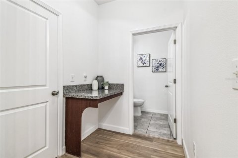Casa en venta en Land O' Lakes, Florida, 4 dormitorios, 257.8 m2 № 1909859 - foto 8