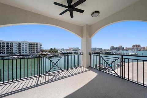 Condo in Clearwater, Florida, 3 bedrooms  № 2195381
