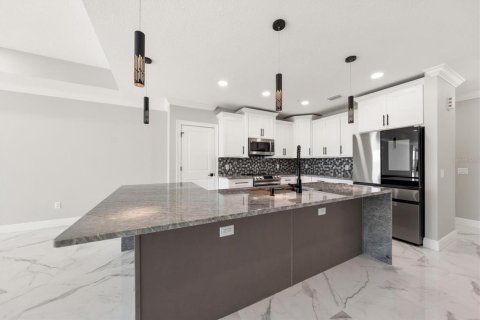 Condo in Clearwater, Florida, 3 bedrooms  № 2195381 - photo 24
