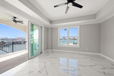 Condo in Clearwater, Florida, 3 bedrooms  № 2195381 - photo 9