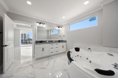Condo in Clearwater, Florida, 3 bedrooms  № 2195381 - photo 10
