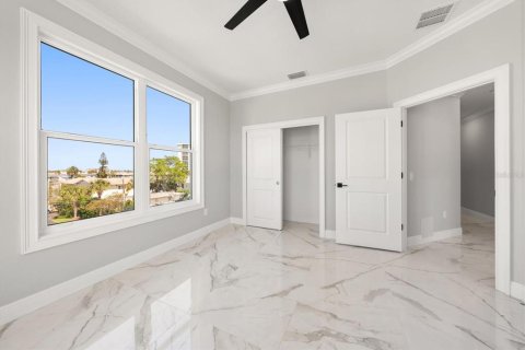 Condo in Clearwater, Florida, 3 bedrooms  № 2195381 - photo 19
