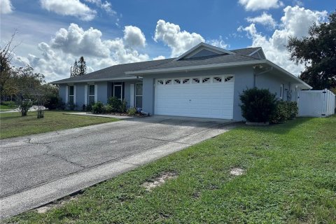 Casa en venta en Brandon, Florida, 4 dormitorios, 152.82 m2 № 2384250 - foto 2