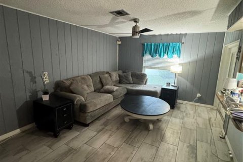 Casa en venta en Brandon, Florida, 4 dormitorios, 152.82 m2 № 2384250 - foto 6