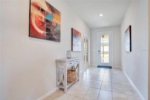 Villa ou maison à vendre à Clermont, Floride: 3 chambres, 199.18 m2 № 2290933 - photo 4