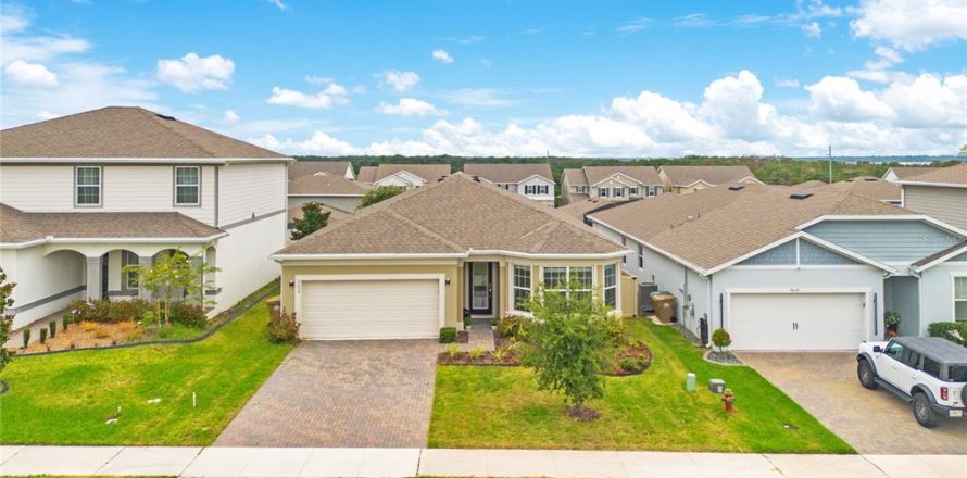 Villa ou maison à Clermont, Floride 3 chambres, 199.18 m2 № 2290933