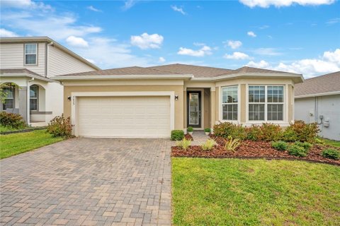 Villa ou maison à vendre à Clermont, Floride: 3 chambres, 199.18 m2 № 2290933 - photo 2