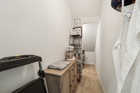 Townhouse in Palm Harbor, Florida 3 bedrooms, 170.94 sq.m. № 1681732 - photo 19