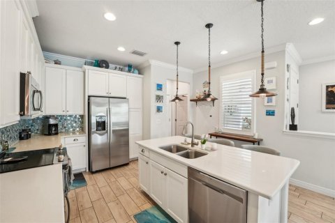 Townhouse in Palm Harbor, Florida 3 bedrooms, 170.94 sq.m. № 1681732 - photo 14
