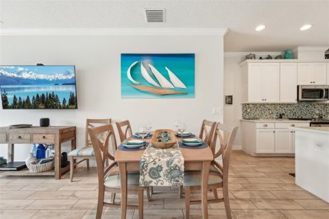 Townhouse in Palm Harbor, Florida 3 bedrooms, 170.94 sq.m. № 1681732 - photo 10