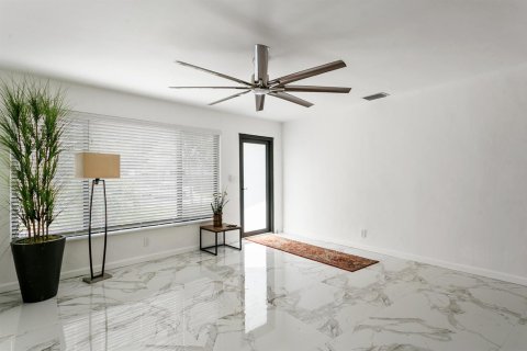 Villa ou maison à vendre à Pompano Beach, Floride: 3 chambres, 148.64 m2 № 2085653 - photo 25
