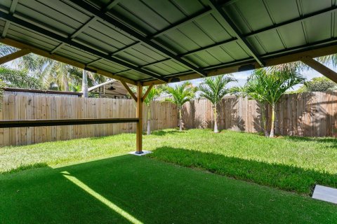 Villa ou maison à vendre à Pompano Beach, Floride: 3 chambres, 148.64 m2 № 2085653 - photo 7
