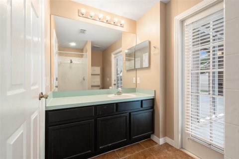 House in Tampa, Florida 4 bedrooms, 270.07 sq.m. № 1837679 - photo 21