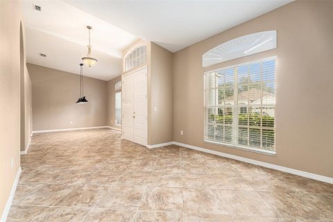 House in Tampa, Florida 4 bedrooms, 270.07 sq.m. № 1837679 - photo 6