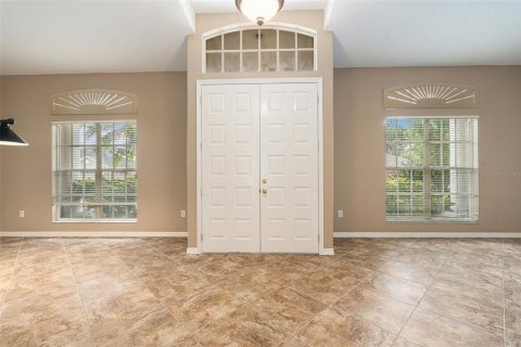 House in Tampa, Florida 4 bedrooms, 270.07 sq.m. № 1837679 - photo 5