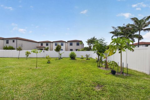 Villa ou maison à louer à Riviera Beach, Floride: 4 chambres, 171.78 m2 № 2086049 - photo 17