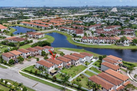 Villa ou maison à louer à Riviera Beach, Floride: 4 chambres, 171.78 m2 № 2086049 - photo 10