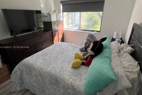 Снять в аренду кондоминиум в Уэстон, Флорида 2 спальни, 87.89м2, № 2004493 - фото 17